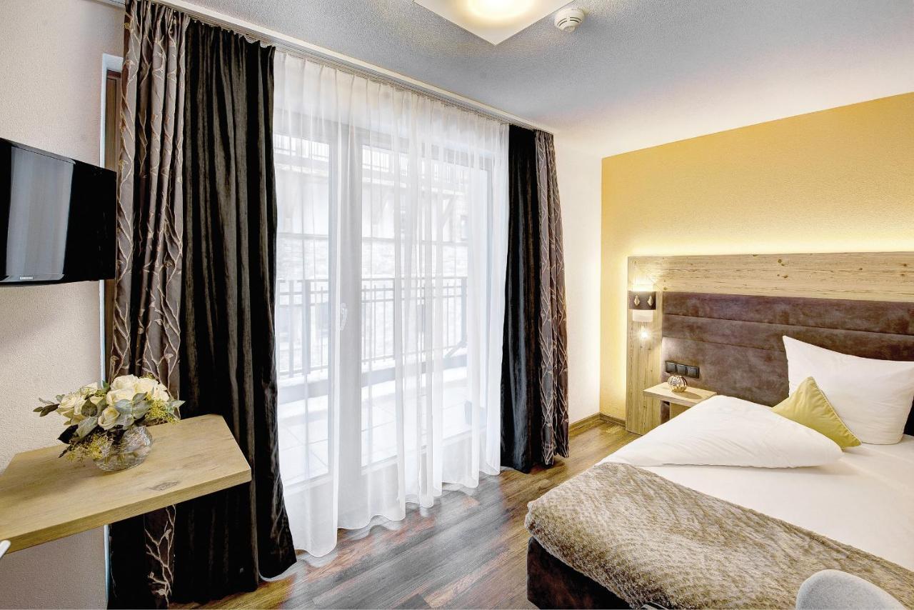 Hotel Ferienglueck Ишгль Экстерьер фото