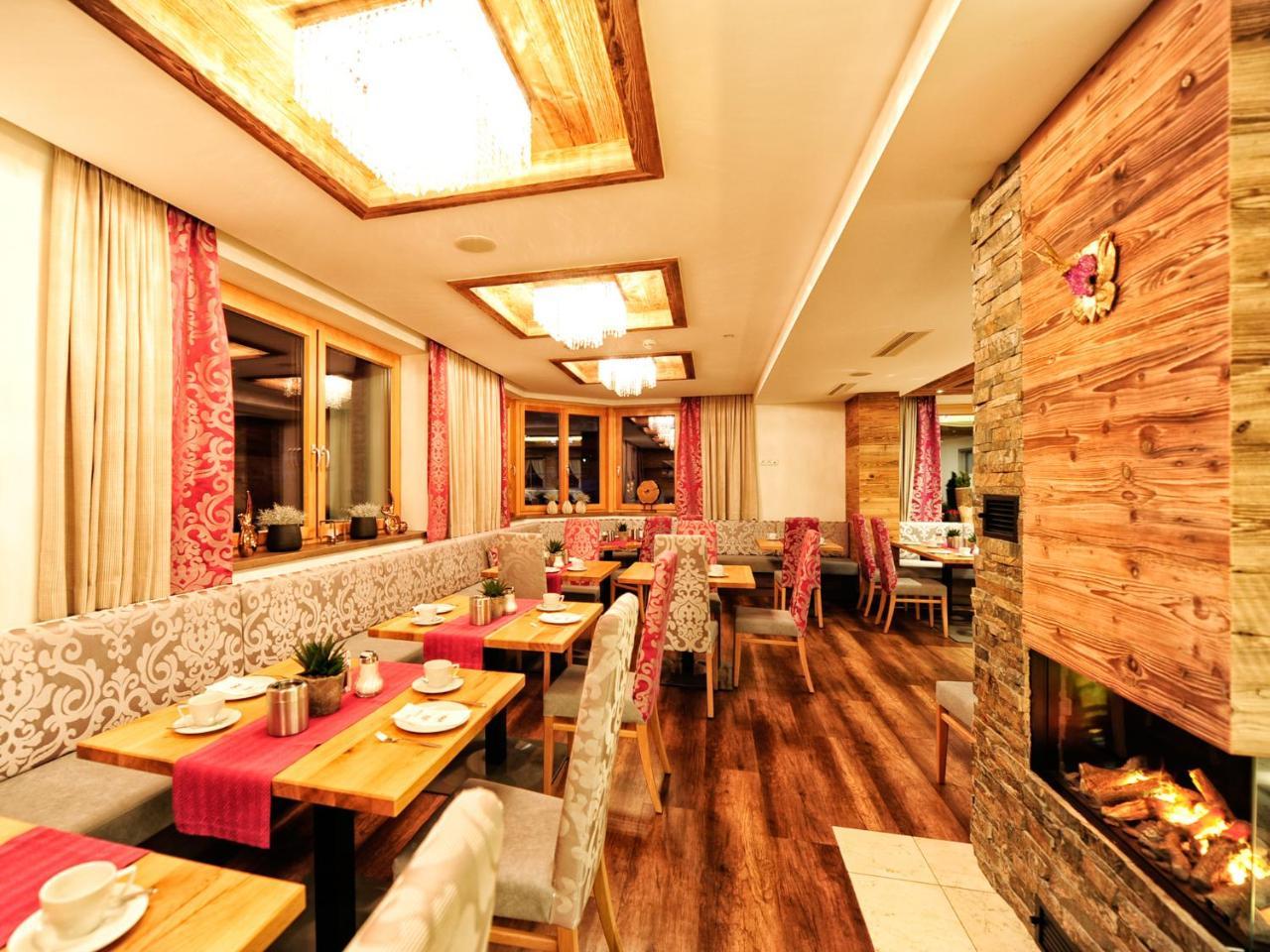 Hotel Ferienglueck Ишгль Экстерьер фото