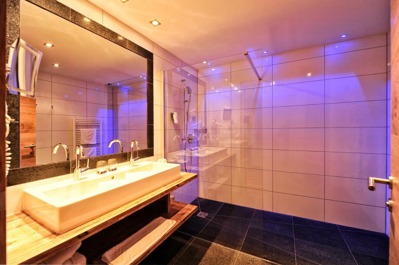 Hotel Ferienglueck Ишгль Экстерьер фото