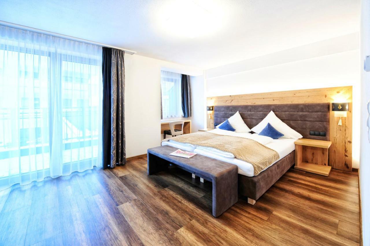 Hotel Ferienglueck Ишгль Экстерьер фото